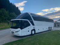 NEOPLAN STARLINER
