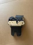 A4 A5 A6 A8 D3 brava prtljažnika AUDI brava 4F5827505