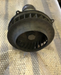 Alternator / dinamo za VW Bubu / Transporter T2 211903031