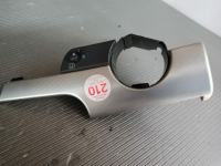 Audi A4  B6 prekidač za podešenje sata na armaturi