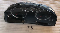 Audi A6 C5 instrumentna ploča / brzinomjer 110.080.128