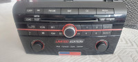 AUTO RADIO (CD player - 6 CD-a)  - MAZDA 3 (2008 g)