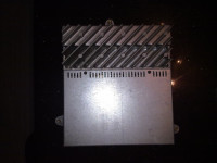 BMW E39 OEM HI-FI Pojačalo