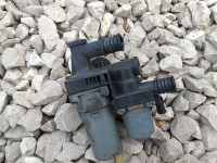 Bmw E46 2.0 D 150 KS  ventil / grijač vode