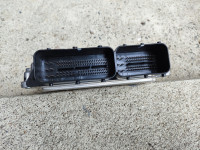 BMW e90 320i DME Motorni Kompjuter