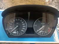 BMW E90 E91 E92 E93 kilometar sat km sat