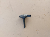 BMW E90 E91 E92 senzor nivoa ulja u motoru