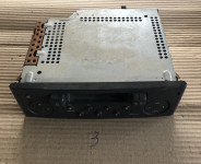 CLIO originalni radio RENAULT kasetofon 8200057673 kasetofon