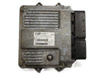 FIAT PUNTO ECU / MJD 6JF.P3 / 55195817 / HW1BM / 71600.053.00 / MAGNET
