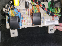 Ford c max ploče s osiguračima i ostalo