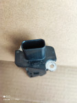 Ford Fiesta 1.6tdci mjerač protoka zraka 8V2112B579AA
