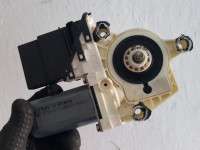 Golf V motorić podizača stakla