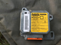 Kompjuter zracnih jastuka renault megane classic 1997g