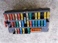 Kutija osigurača Citroen i Peugeot   9629238080