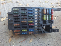 kutija osiguraca mercedes clk w208