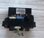 Kutija s osiguračima / modul MERCEDES 0025459401 za C-klasu W203, W209