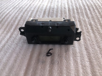 LCD zaslon za FORD FOCUS 98AB-15000-CCW