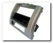 Maska radija za Toyotu Corollu Verso