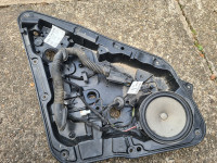 Mercedes a klasa w176 instalacija zadnjih lijevih vrata