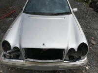 MERCEDES E210, 250D, KOMPLETNA ELEKTRONIKA