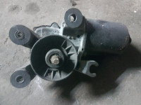 Motorić brisača za toyota ili mitchubishi