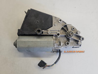 MOTORIĆ KROVNOG PROZORA VW GOLF 4