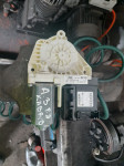 MOTORIC PODIZACA STAKLA AUDI A3 8P CABRIOLET / 8P7959801B / 8P7959802B