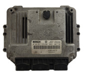 Renault Megane ECU / 0281011275 / 8200305678 / 8200269879 / BOSCH