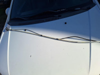 originalana auto antena nissan micra 97g.