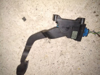 Pedala gasa fiat stilo