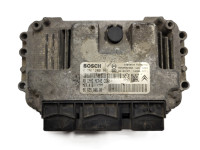 Peugeot 206 ECU / 0261208901 / 9662560580 / ME7.4.5 / 7.4.5 / 96525523