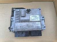 Peugeot 308 2.0hdi kompjuter motora 9809447980