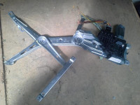 PODIZAC STAKLA 13100418 OPEL ASTRA H 2004-2006