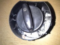 PREKIDAC SVJETALA 8L1941531E AUDI A3 8L MOD 2000-2003