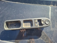 prekidaci podizaca stakala peugeot 307