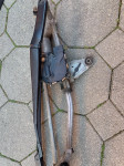 PRODAJEM KOMPLET PREDNJE BRISAČE S MOTORICIMA/PASSAT B6!!!