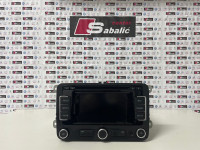 Radio/CD/DVD/GPS 3C8035279M VW Beetle Caddy EOS Golf Passat Scirocco