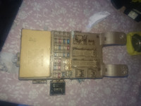 Razvodna kutija toyota corolla verso