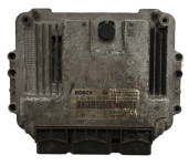 Renault 1.9DCI ECU / 0281011776 / 8200391966 / 8200386508 / BOSCH