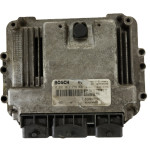 Renault 1.9DCI ECU / 0281011776 / 8200391966 / 8200386508 / BOSCH