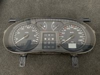 Renault Clio 2 Kilometar Sat