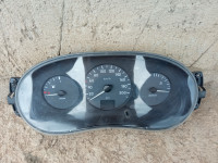 Renault Clio- II brzinomjer ( celer )