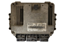 RENAULT ECU / 0281011437 / 8200305678 / 8200313302 / BOSCH