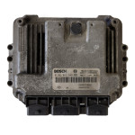 Renault ECU / 0281011549 / 8200310863 / 8200370779 / BOSCH