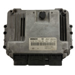 Renault ECU / 0281011549 / 8200391966 / 8200370779 / BOSCH