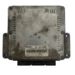 RENAULT LAGUNA ECU / 0281010637 / 8200211711 / 8200085386 / BOSCH