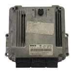 RENAULT SCENIC ECU / 0281011814 / 8200462452 / 8200589813 / BOSCH