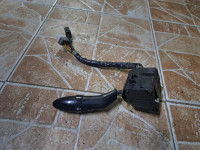 rucica zmigavaca u svijetala hyundai lantra 97g.