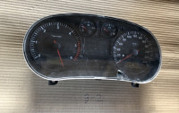 SEAT Toledo/Leon brzinomjer / instrument-ploča 1M0920800