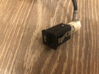 Serija 3 5 x5 x3 USB priključak BMW 9167196